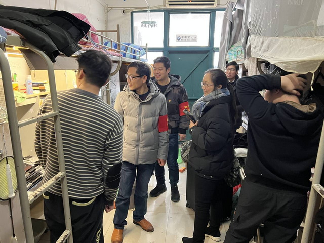 1645419799529061659.jpg 444.jpg