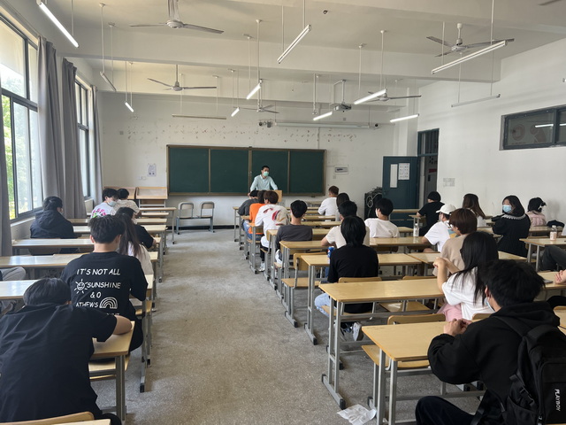 1653023548255094526.jpg 33.jpg